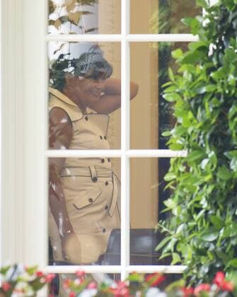 June 30, 2017 - Washington, District of Columbia, United States of America - First lady Melania Trump s Mom, Amalija Knavs, in the Oval Office prior to United States President Donald J. Trump, accompanied by first lady Melania Trump and son Barron, departing the White House in Washington, DC for a weekend in Westminster, NJ on Friday, June 30, 2017. .Credit: CNP Washington United States of America - ZUMAs152 20170630_zaa_s152_063 Copyright: xRonxSachsx