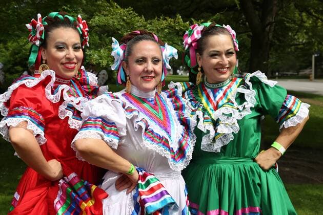 July 1, 2017 - Toronto, Ontario, Canada - Members of a Mexican dance group take part in a multi-cultural Canada Day parade at Queens Park in downtown Toronto, Ontario, Canada, on July 01, 2017. Canadians across the country celebrated the 150th birthday of Canada (the 150th anniversary of Confederation) Toronto Canada  - ZUMAn230 20170701_zaa_n230_805 Copyright: xCreativexTouchxImagingxLtdx