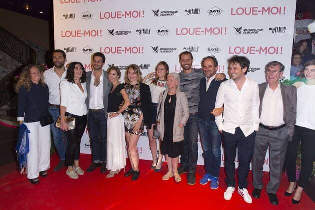 l equipe du film CELEBRITES : Avant Premiere du film Loue-moi - Paris - 03 07 2017 StephenCaillet Panoramic 