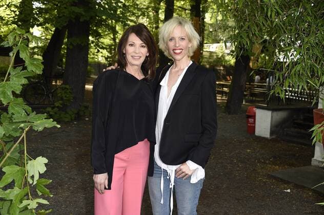 Iris Berben und Katja Eichinger bei der Premiere von Mix It! - ein Projekt der Deutschen Filmakademie und bilderbewegen e.V. im Filmtheater am Friedrichshain. Berlin, 03.07.2017 Foto:xF.xKernx xFuturexImage