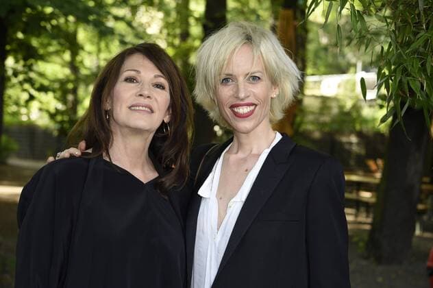 Iris Berben und Katja Eichinger bei der Premiere von Mix It! - ein Projekt der Deutschen Filmakademie und bilderbewegen e.V. im Filmtheater am Friedrichshain. Berlin, 03.07.2017 Foto:xF.xKernx xFuturexImage