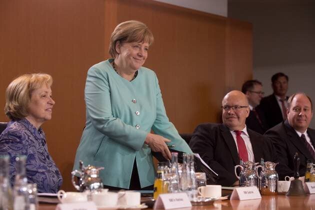 Deutschland, Berlin, Bundeskanzleramt, 154. Kabinettsitzung, Bundeskanzlerin Angela Merkel CDU, Kanzleramtsminister Peter Altmaier CDU, 05.07.2017