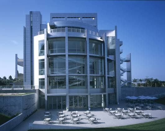 Architektur von Richard Meier International Center for Possibility Thinking, Los Angeles. (2003). Architect: Richard Meier Los Angeles California USA  Copyright: xJohnxEdwardxLindenx 10670-30-1