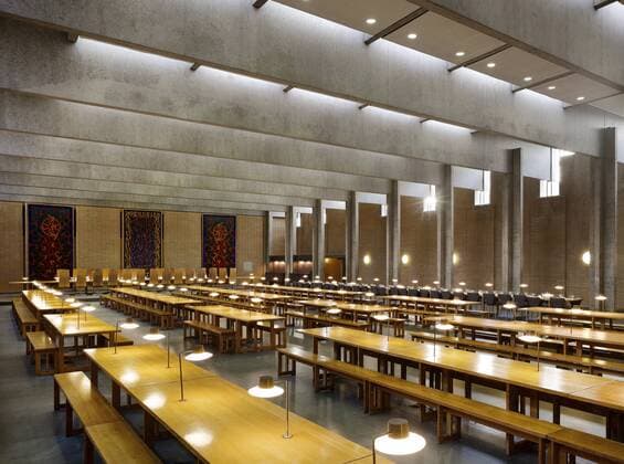 Architektur von Arne Jacobsen St Catherine s College, Oxford University (St. Catz)- The dining hall., Architects: Architects: Arne Jacobsen, original design, Hodder Associates, refurbishement and additions United Kingdom  Copyright: xDanielxHopkinsonx 12465-380-1