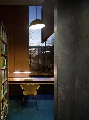 Designklassiker von Arne Jacobsen St Catherine s College, Oxford University (St. Catz) - The library., Architects: Architects: Arne Jacobsen, original design, Hodder Associates, refurbishement and additions United Kingdom  Copyright: xDanielxHopkinsonx 12465-410-1