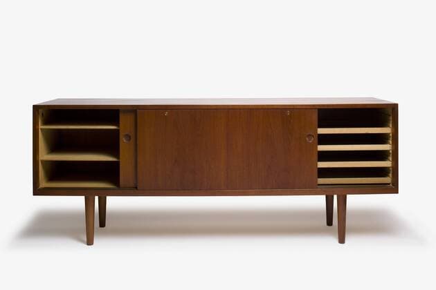 RY-26 Teak Cabinet, Danish, manufactured by RY Mobler. Designer: Hans J Wegner  Copyright: xGxJacksonx 12528-1700-1