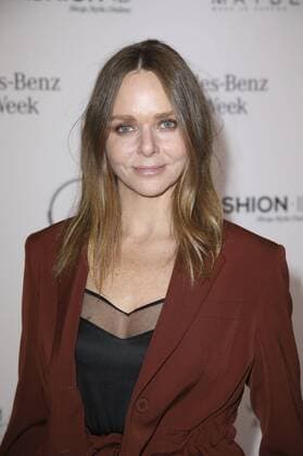 Stella McCartney bei der Designer For Tomorrow by Fashion ID Show auf der Mercedes-Benz Fashion Week Berlin Spring Summer 2018 im Kaufhaus Jandorf. Berlin, 06.07.2017 Foto:xS.xGabschx xFuturexImage