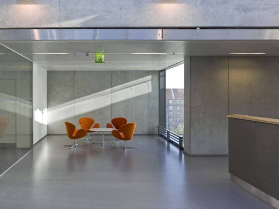 Designklassiker von Arne Jacobsen Biocenter, University of Copenhagen, Denmark. 2007, Architects: Architects: KHR Arkitekter A, S Denmark  Copyright: xAdamxMorkx 31320-210-1