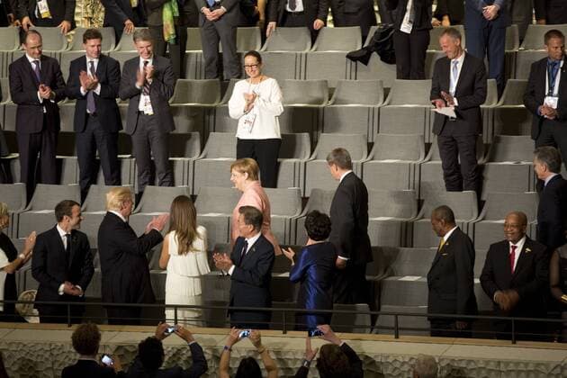 Deutschland, Hamburg, G20, Elbphilharmonie, Bundeskanzlerin Angela Merkel, Donald Trump mit Frau Melania, Emmanuel Macron mit Frau Brigitte, 07.07.2017