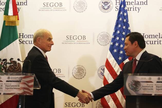 July 7, 2017 - Mexico - EUM20170707NAC13.JPG.CIUDAD DE MEXICO SecuritySeguridad-Mexico-EU.- El secretario de Seguridad Nacional de Estados Unidos, John Kelly, y el titular de Gobernacion, Miguel Ãngel Osorio Chong, y el en conferencia de prensa, 7 de julio de 2017, en el marco de la reunion de trabajo entre ambas naciones. Foto: Agencia EL UNIVERSALJuan Carlos ReyesJMA. Mexico  - ZUMAu78_ 20170707_zaf_u78_078 Copyright: xElxUniversalx