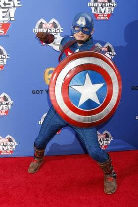 LOS ANGELES - JUL 8: Captain America at the Marvel Universe Live Red Carpet at the Staples Center on July 8, 2017 in Los Angeles, CA  Copyright: xKathyxHutchinsx xIPAx xHutchinsxPhotox