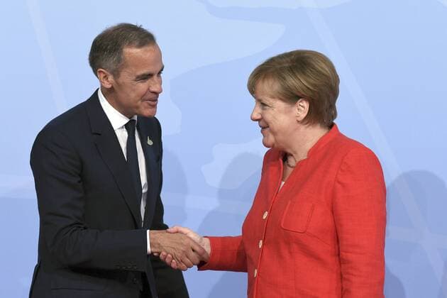 Kanada, Mark Carney wird neuer Premierminister, Archivbilder Angela MERKEL, Bundeskanzlerin, Bundesrepublik Deutschland, GER, begruesst Mark CARNEY, Chairman FSB, Financial Stability Board, G20 Treffen in Hamburg, G 20 Gipfel, Summit, Germany, 07.07.2017