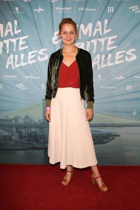 Luise Heyer, Filmpremiere EINMAL BITTE ALLES im Kino am Sendlinger Tor in Muenchen am 10.07.2017
