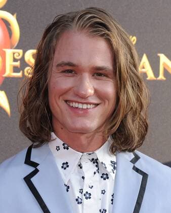 July 11, 2017 - Hollywood, California, U.S. - Dylan Playfair attends The Los Angeles Premiere of Descendants 2 held at the Arclight Cinerama Dome in Hollywood, California on July11, 2017. 2017 Hollywood U.S. - ZUMAl86_ 20170711_zaf_l86_018 Copyright: xDavexLongendykex