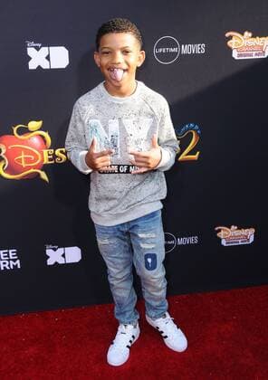 July 11, 2017 - Hollywood, CA, United States - 11 July 2017 - Hollywood, California - Lonnie Chavis. Disney s Descendants 2 Los Angeles Premiere held at the ArcLight Cinerama Dome in Hollywood. Photo Credit: AdMedia Hollywood United States - ZUMAa123 20170711_zaa_a123_134 Copyright: xBirdiexThompsonx