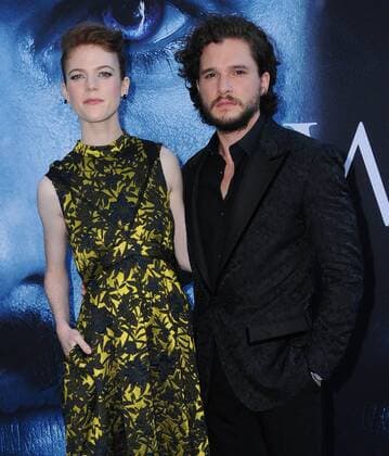 219336 AdMedia Starface 2017-07-12 CA Los Angeles Etats-Unis Soirée de lancement de la saison 7 de la série Game of Thrones . 12 July 2017 - Los Angeles, California - Rose Leslie, Kit Harrington. HBO s Game of Thrones Season 7 Los Angeles Premiere held at The Music Center s Walt Disney Concert Hall in Los Angeles. Photo Credit: Birdie Thompson AdMedia  Copyright: xAdMediax STAR_219336_007