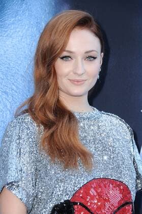 219336 AdMedia Starface 2017-07-12 CA Los Angeles Etats-Unis Soirée de lancement de la saison 7 de la série Game of Thrones . 12 July 2017 - Los Angeles, California - Sophie Turner. HBO s Game of Thrones Season 7 Los Angeles Premiere held at The Music Center s Walt Disney Concert Hall in Los Angeles. Photo Credit: Birdie Thompson AdMedia  Copyright: xAdMediax STAR_219336_016