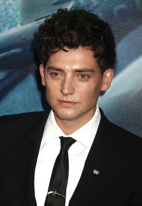 July 18, 2017 - New York, New York, U.S. - Actor ANEURIN BARNARD attends the New York premiere of Dunkirk held at the AMC Lincoln Square Theaters. New York U.S. - ZUMAk03_ 20170718_zaf_k03_101 Copyright: xNancyxKaszermanx