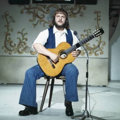 Liebe International, Deutschland 1976, Spaß und Musik mit Gunther Philipp und den Mitwirkenden: Fredl Fesl UnitedArchives00024324