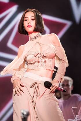 Taiwanese singer Jolin Tsai performs at a ceremony during the 2017 MTV Global Mandarin Music Awards in Shenzhen city, south China s Guangdong province, 20 July 2017. Stars shine on 2017 MTV Global Mandarin Music Awards in south China  pbu655920_06