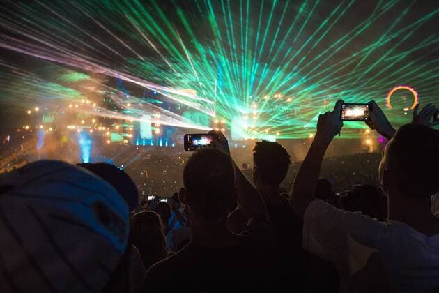 Illustration picture taken during the first day of the Tomorrowland music festival, Friday 21 July 2017. The 13th edition of Tomorrowland electronic music festival takes place at the De Schorre terrain in Boom from 20 to 23 July 2017 and from 27 to 30 July 2017.  KOENxBLANCKAERT 05136181