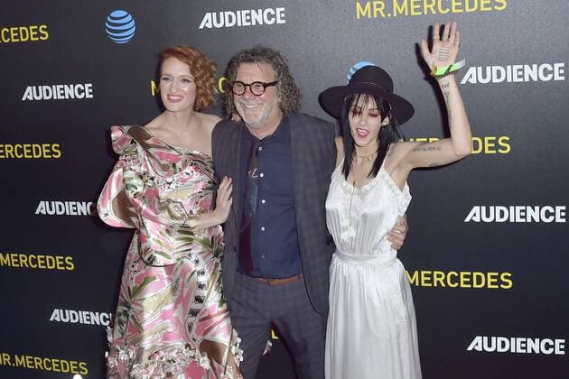 Breeda Wool, Jack Bender und Hannah Bender beim Screening der AT&T Audience Network TV-Serie Mr. Mercedes im Beverly Hilton Hotel. Beverly Hills, 25.07.2015 Foto:xD.xStarbuckx xFuturexImage