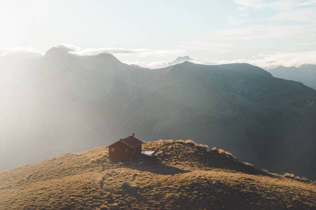 Brewster Hut, Mount Aspiring National Park, Southern Alps, UNESCO World Heritage Site, South Island, New Zealand, Pacific Copyright: NickyxPrice 1268-2