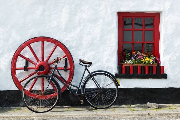 Irish country pub in Donegal, Ulster, Republic of Ireland, Europe Copyright: AndrewxMichael 1267-2