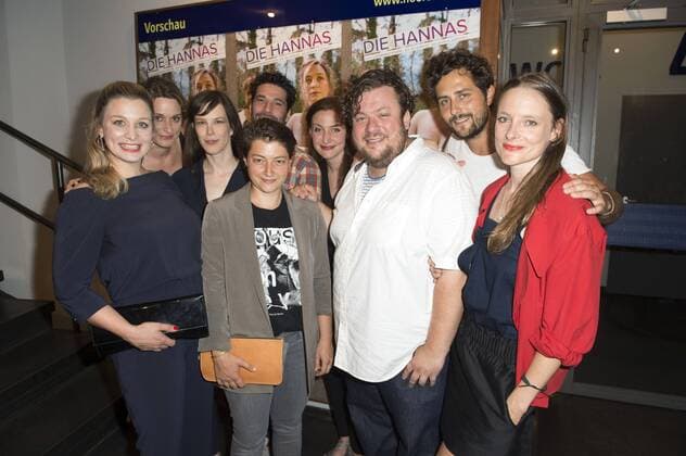 Anna König, Julia Becker, Anne von Keller, Julia C. Kaiser, Jakob Renger, Ines Marie Westernströer, Till Butterbach, Christian Natter und Anne Ratte-Polle bei der Premiere des Kinofilms Die Hannas im Hackesche Höfe Kino. Berlin, 04.08.2017 Foto:xF.xKernx xFuturexImage