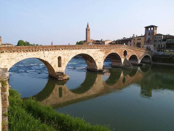 Italien, Verona Verona, Castelvecchio und Ponte Scaligero, Italien Copyright: xKTHx ALLIT837808