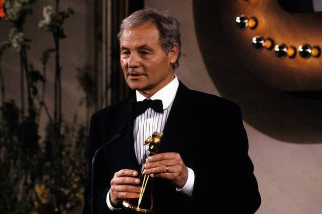 Die Goldene Kamera 1988, Verleihung am 18. Februar 1989 im Verlagshaus der Axel Springer GmbH in Berlin, Preisträger Harry Valerien (Bester Sportreporter)
