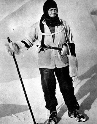 Photograph of Captain Robert Falcon Scott (1868-1912) a British Royal Navy officer and explorer of the Antarctic regions. Dated 20th Century WorldxHistoryxArchive 917_05_WHA_095_0235