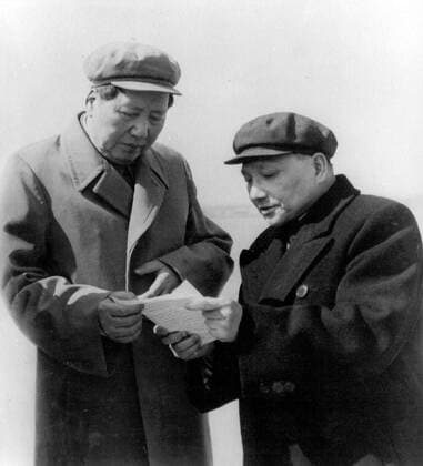 Mao Zedong or Mao Tse-tung (1893 – 1976), Chairman Mao; with Deng Xiaoping (1904 – 1997) Chinese revolutionary and statesman. 917_05_WHA_100_0981