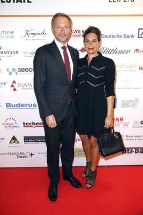 Christian Lindner und Ehefrau Dagmar Rosenfeld-Lindner bei der 10. GRK Golf Charity Masters Gala 2017 im Hotel The Westin. Leipzig, 19.08.2017 Foto:xS.xGabschx xFuturexImage