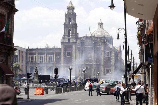 August 22, 2017 - EUM20170822ESP09.JPG.CIUDAD DE MEXICO Cinema Cine-Godzilla.- Aspectos del tercer dia de grabaciones de la pelicula Godzilla , en el Centro Historico de la Ciudad de Mexico, el martes 22 de agosto de 2017. Foto: Agencia EL UNIVERSAL Agustin Salinas EVZ  - ZUMAu78_ 20170822_zaf_u78_065 Copyright: xAgustinxSalinasx
