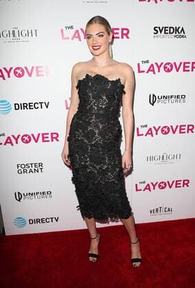 220086 AdMedia Starface 2017-08-30 CA Hollywood Etats-Unis 23 August 2017 - Hollywood, California - Kate Upton. Premiere Of DIRECTV And Vertical Entertainment s The Layover held at ArcLight Hollywood. Photo Credit: Faye Sadou AdMedia  Copyright: xAdMediax STAR_220086_007