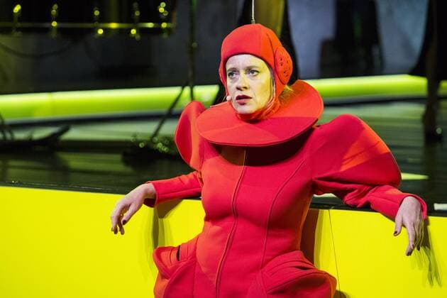 SPERRFRIST EMBARGO, Kein Licht, Ruhrtriennale, Duisburg, Germany SPERRFRIST EMBARGO bis to 8:00pm, 25 August 2017 Duisburg, Germany. 22 August 2017. Pictured: Caroline Peters. Dress rehearsal of the Ruhrtriennale world premiere Kein Licht, a Thinkspiel by Philippe Manoury and Nicolas Stemann. Adapted from the stage play Kein Licht. by Elfriede Jelinek. Performances run at the Gebläsehalle at Landschaftspark Nord in Duisburg from 25 August to 3 September 2017. Actors: Caroline Peter and Niels Bormann, Opera singers: Christina Daletska, Lionel Peintre, Sarah Sun and Olivia Vermeulen. Only for editorial use in connection with Ruhrtriennale reporting