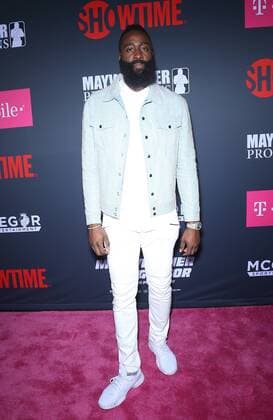 August 26, 2017 - Las Vegas, NV, U.S. - 26 August 2017 - Las Vegas, NV - James harden. Mayweather vs McGregor pre-fight VIP Red Carpet at T-Mobile Arena. Credit: mjt AdMedia Las Vegas U.S. - ZUMAa123 20170826_zaa_a123_253 Copyright: xMjtAdmediax