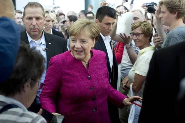 Deutschland, Berlin, Bundeskanzleramt, Tag der offnen Tür, Rundgang mit Bundeskanzlerin Angela Merkel CDU, 27.08.2017