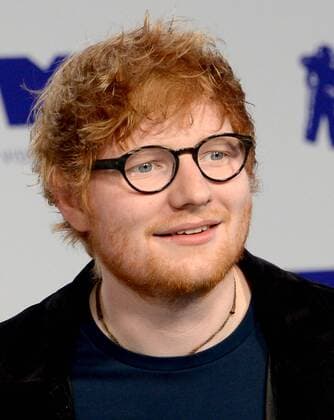 Ed Sheeran arrives for the 34th annual MTV Video Music Awards at The Forum in Inglewood, California on August 27, 2017.  LAP201708270191 JIMxRUYMEN