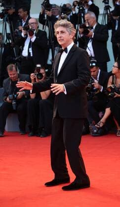 August 30, 2017 - Venice, Italy - Alexander Payne walks the red carpet ahead of the Downsizing screening and Opening Ceremony during the 74th Venice Film Festival at Sala Grande on August 30, 2017 in Venice, Italy Venice Italy  - ZUMAn230 20170830_zaa_n230_463 Copyright: xMatteoxChinellatox
