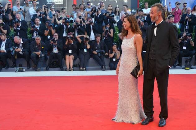 Mostra di Venezia; 74th Venice International Film Festival Anna Mouglalis and boyfriend walk the red carpet ahead of the Downsizing screening and Opening Ceremony during the 74th Venice Film Festival Italy, August 30th 2017 Anna Mouglalis Venice Italy  542957