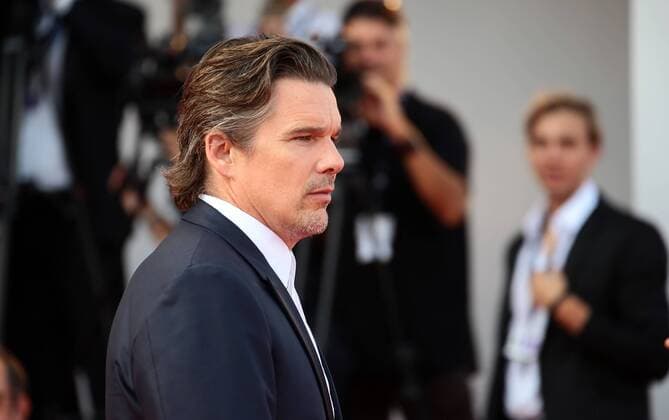 August 31, 2017 - Venice, Italy - Ethan Hawke attend the First Reformed red carpet during the 74th Venice Film Festival in Venice, Italy, on August 31, 2017. Venice Italy  - ZUMAn230 20170831_zaa_n230_447 Copyright: xMatteoxChinellatox