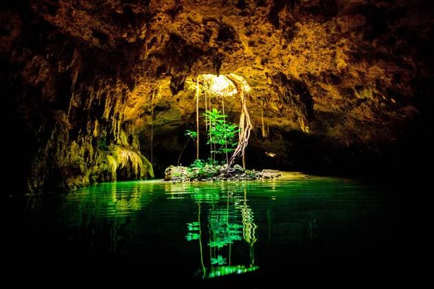Dos Ojos Cenote in Tulum, Yucatan, Quintana Roo, Mexico, North America Copyright: LauraxGrier 1218-523