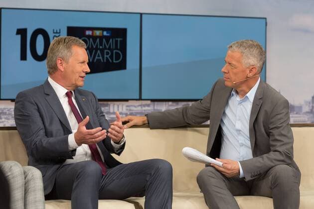 Christian Wulff (Bundespraesident a.D) und Peter Kloeppel - Preisverleihung des RTL Com.mit Awards 2017 auf der IFA in Berlin am 06.09.2017. RTL Com.mit Awards 2017