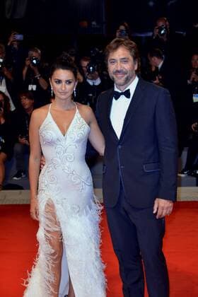 74th Venice Film Festival 2017, Red Carpet Film Loving Pablo . Pictured: Javier Bardem, Penelope Cruz  Copyright: xSimonexComi Veneziax xIPAx xVeneziax