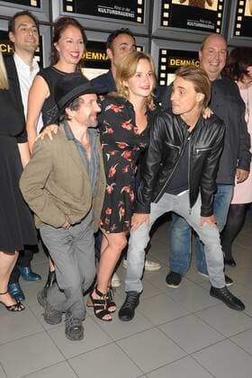 David Bennet, Johanna Griebel, Constantin von Jascheroff und weitere Darsteller Ankunft zur Premiere ;Das schaffen wir schon; im Kino der Kulturbrauerei in Berlin am 07.09.2017