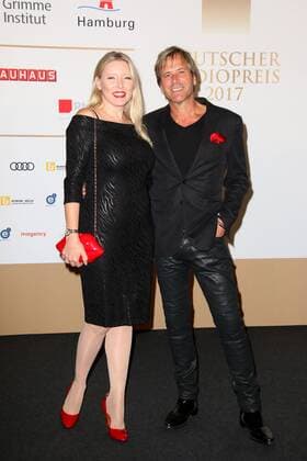 Steve Norman und Sabrina Winter bei der Verleihung Deutscher Radiopreis 2017 am 7.09.2017 in Hamburg Deutscher Radiopreis 2017 in Hamburg