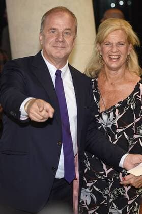 Hubertus Meyer-Burckhardt mit Gattin Dorothee Röhrig bei der Verleihung des Deutschen Radiopreises 2017 in der Elbphilharmonie. Hamburg, 07.09.2017