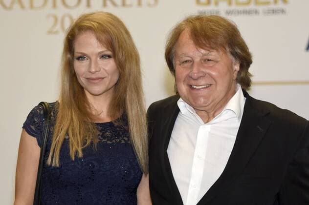 Peter Urban mit Gattin Laura bei der Verleihung des Deutschen Radiopreises 2017 in der Elbphilharmonie. Hamburg, 07.09.2017
